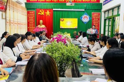 HỘI NGHỊ TỔNG KẾT CÔNG TÁC ĐẢNG NĂM 2025 CỦA CHI BỘ TRƯỜNG TIỂU HỌC HẢI MINH